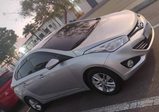 HYUNDAI HB20S 1.6 PREMIUM 16V FLEX 4P AUTOMÁTICO HYUNDAI HB20S 1.6 PREMIUM 16V FLEX 4P AUTOMÁTICO